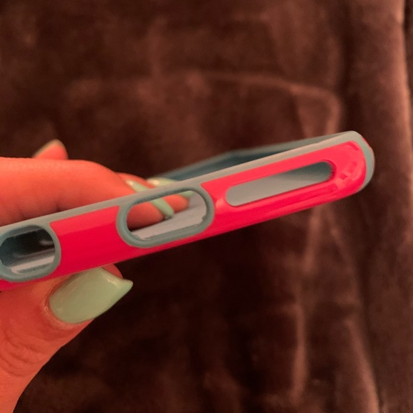 Speck Phone Case for iPhone 7 Plus - Picture 3 of 3